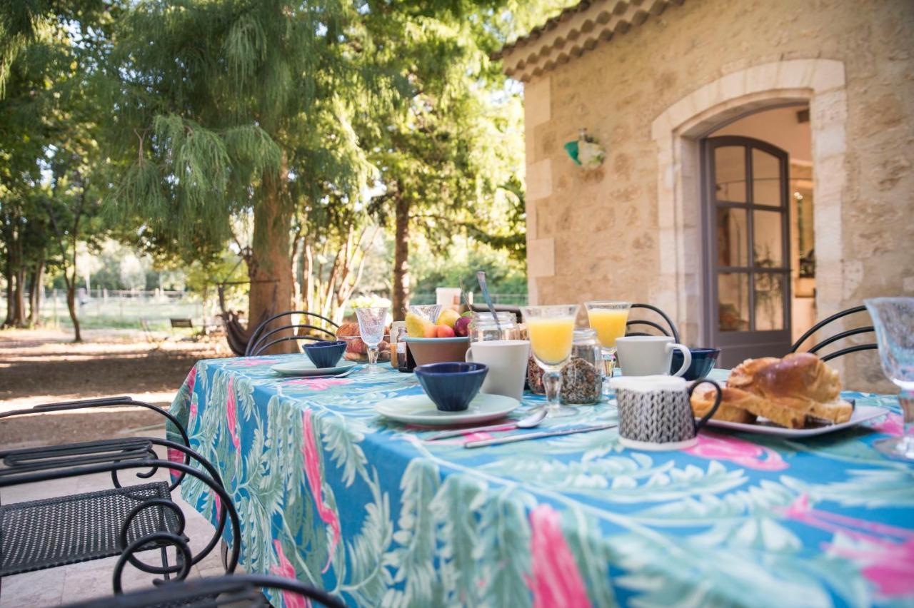 Domaine Cap Rubis Bed & Breakfast Paradou Bagian luar foto